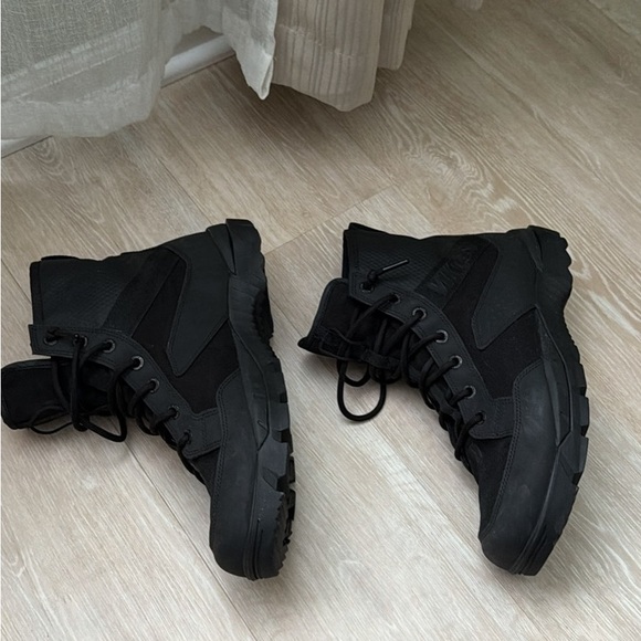 Viktos Johnny Combat Waterproof Boot Men 11.5 main image 3